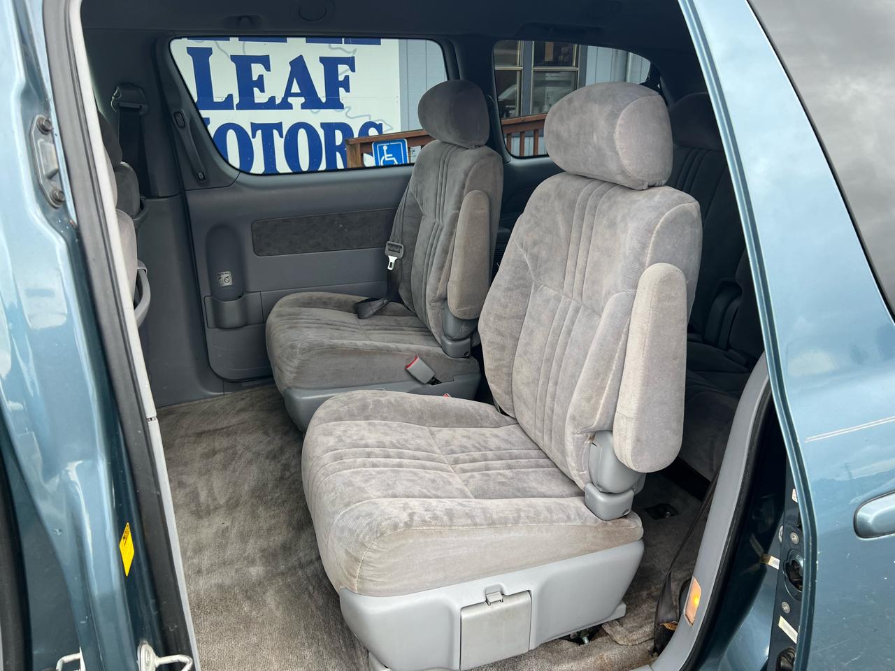 Toyota Sienna 5dr LE (Natl) 2002