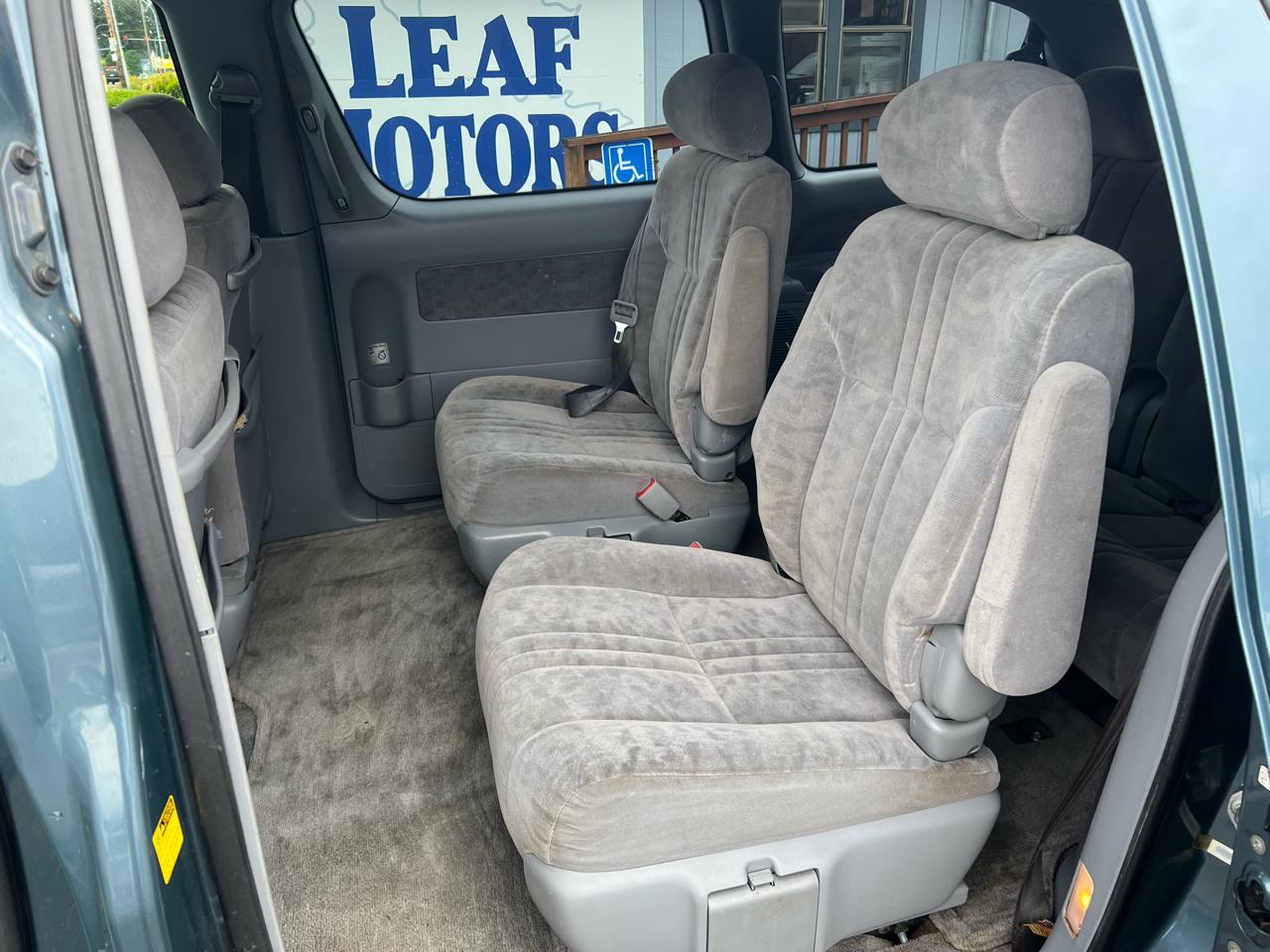 Toyota Sienna 5dr LE (Natl) 2002