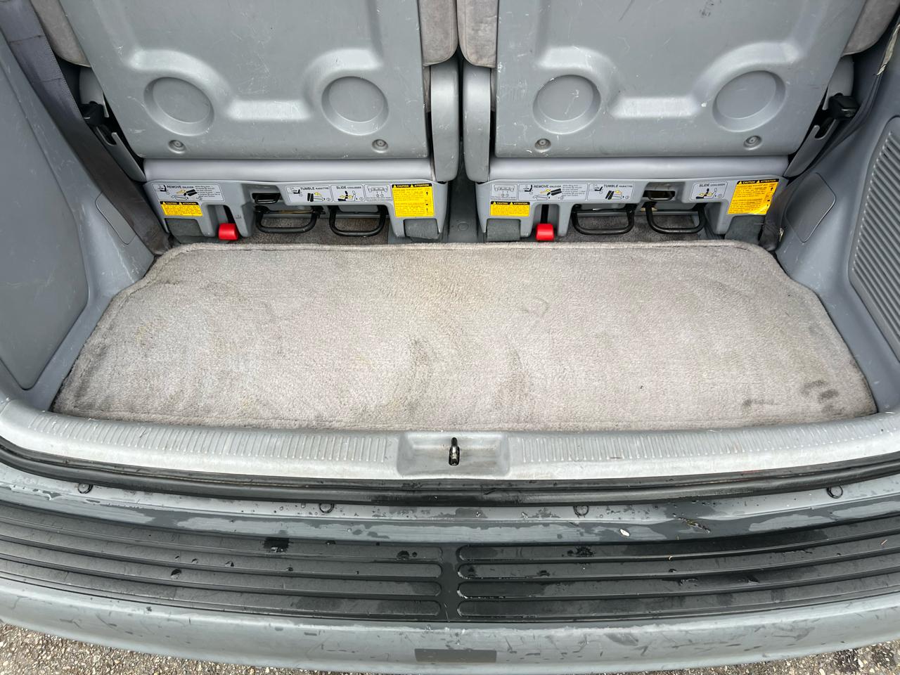 Toyota Sienna 5dr LE (Natl) 2002