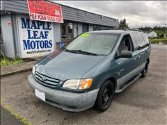 2002 Toyota Sienna 