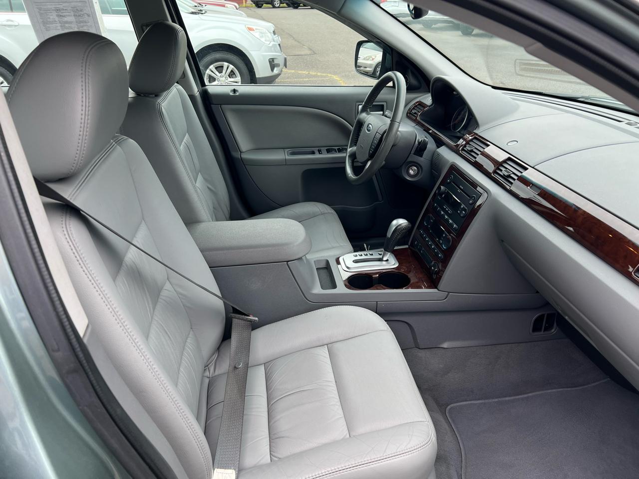 Ford Five Hundred 4dr Sdn SEL AWD 2006