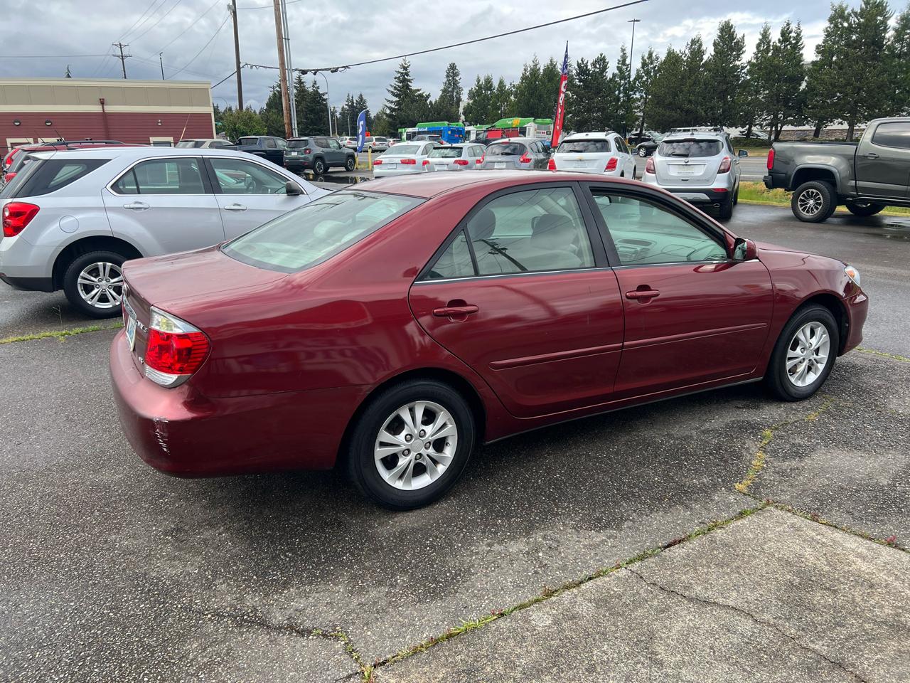 Toyota Camry 4dr Sdn LE V6 Auto (Natl) 2005