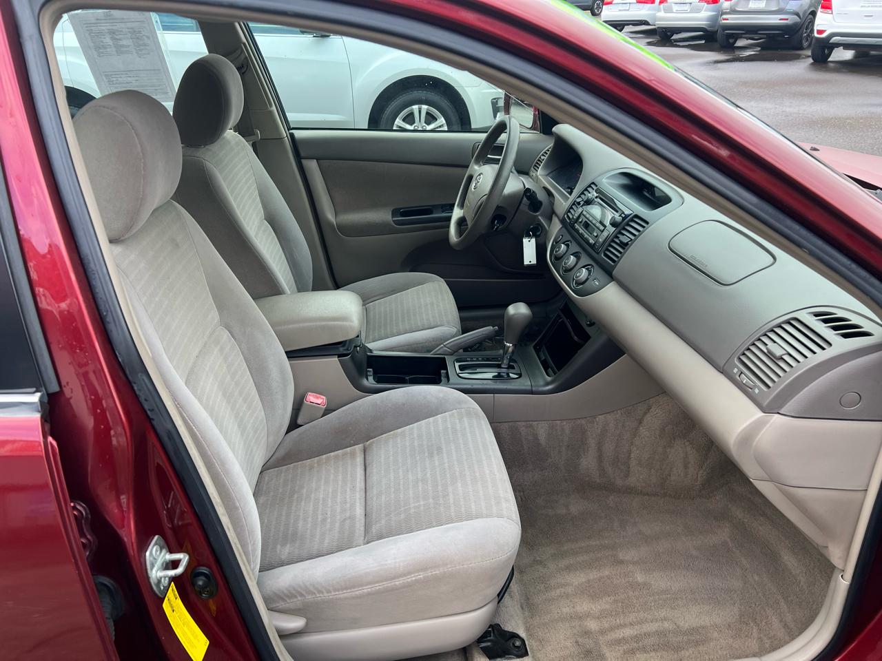 Toyota Camry 4dr Sdn LE V6 Auto (Natl) 2005