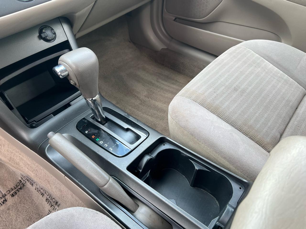 Toyota Camry 4dr Sdn LE V6 Auto (Natl) 2005