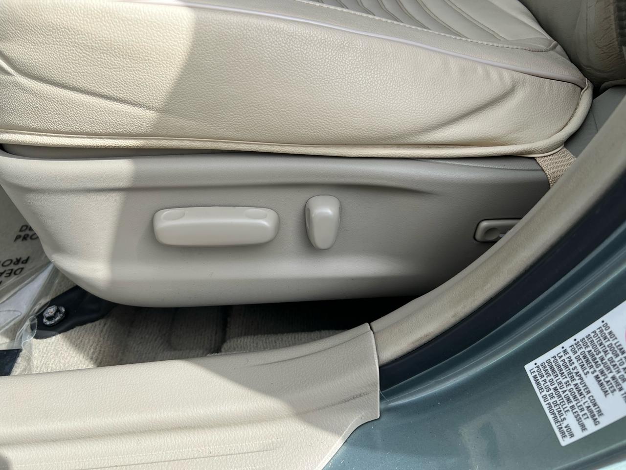 Toyota Camry 4dr Sdn V6 Auto XLE (Natl) 2008