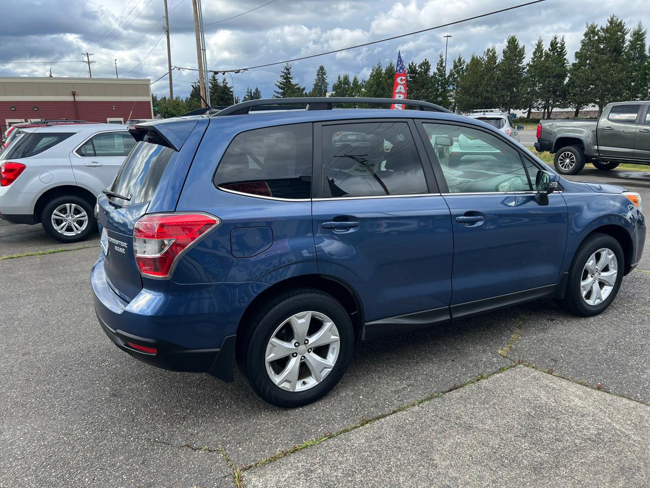 Subaru Forester 4dr Auto 2.5i Touring PZEV 2014