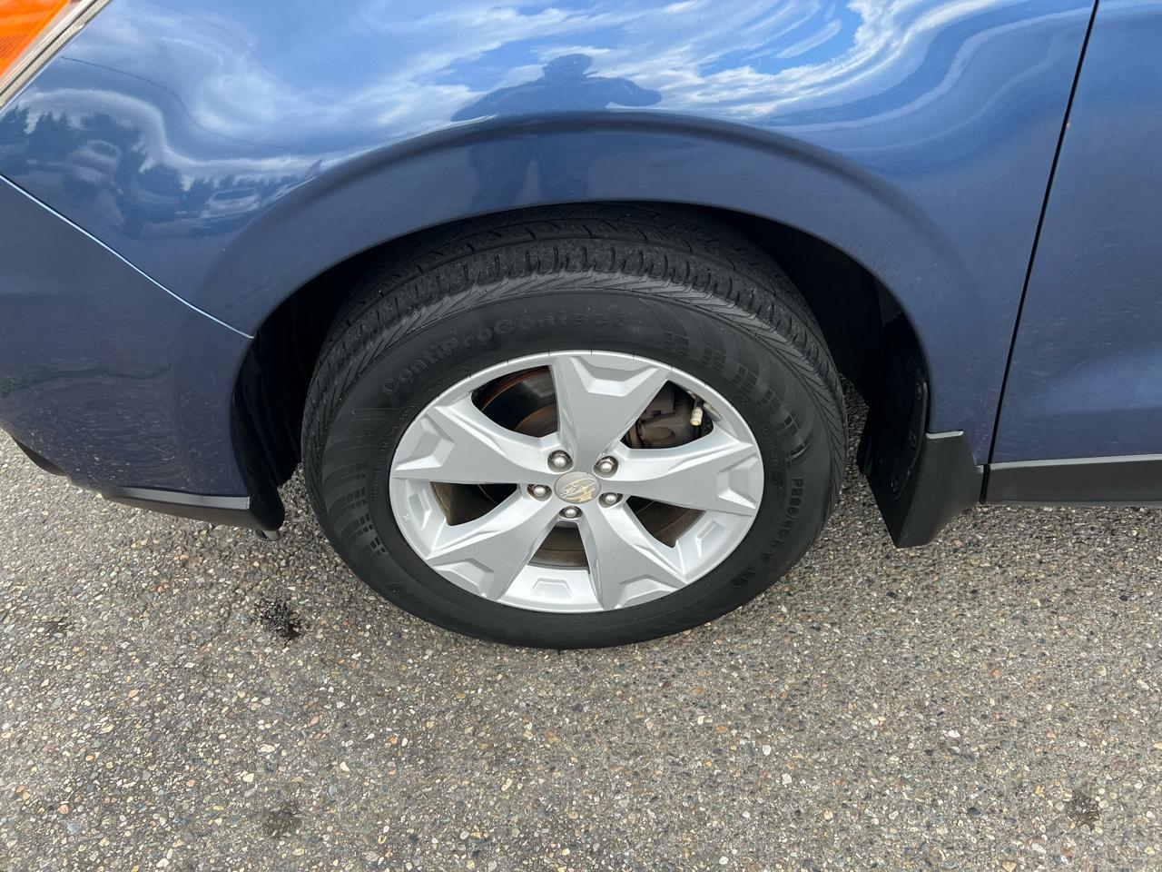 Subaru Forester 4dr Auto 2.5i Touring PZEV 2014