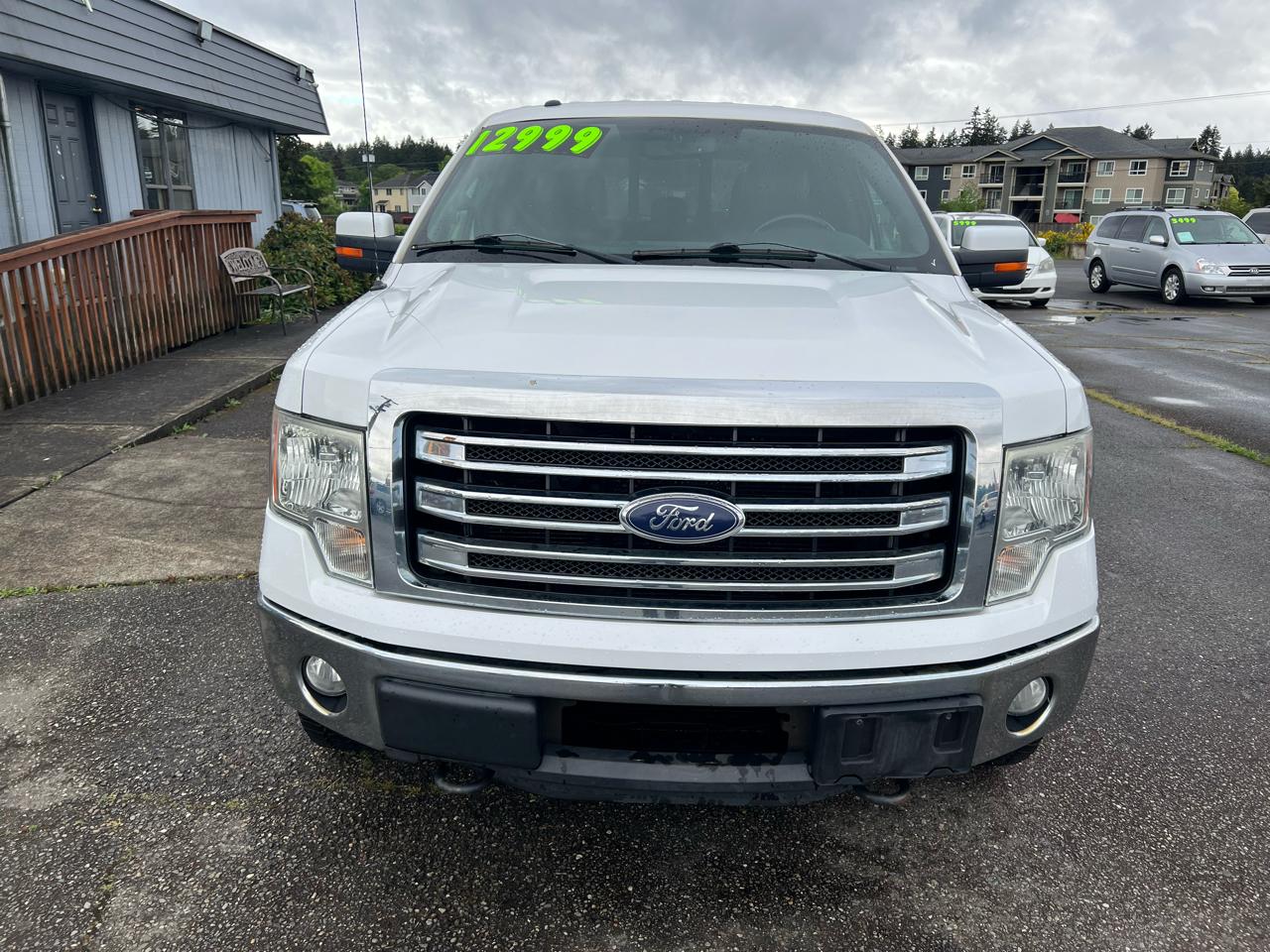 Ford F-150 4WD SuperCrew 150" Lariat 2013