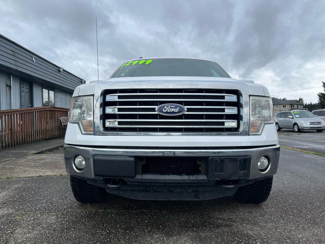 Ford F-150 4WD SuperCrew 150" Lariat 2013