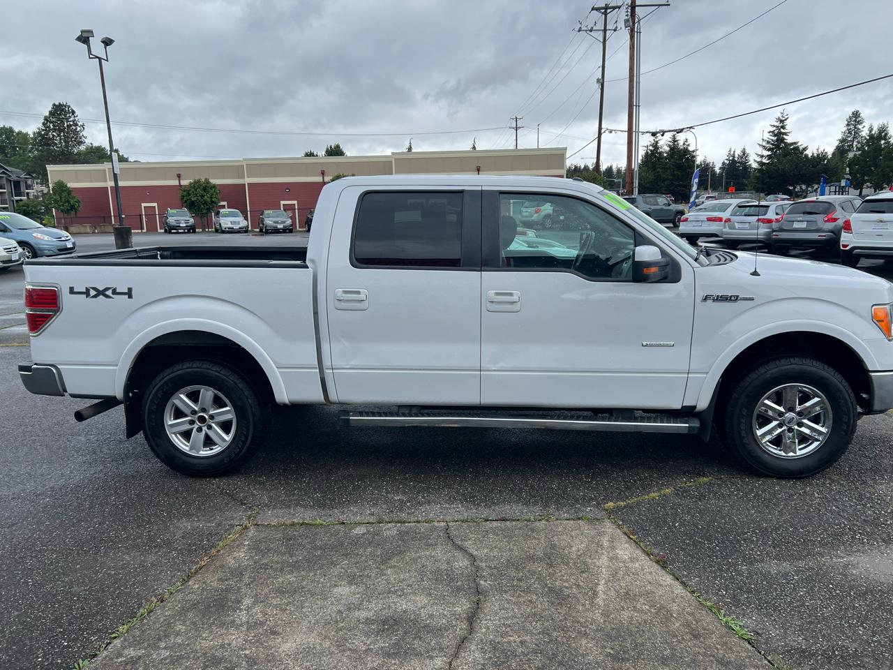 Ford F-150 4WD SuperCrew 150" Lariat 2013
