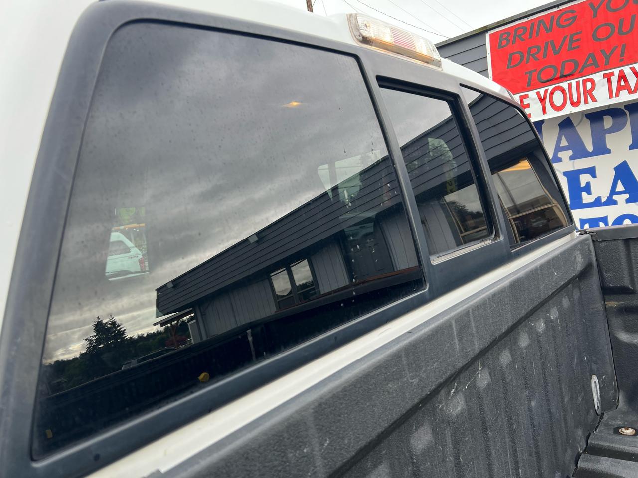 Ford F-150 4WD SuperCrew 150" Lariat 2013