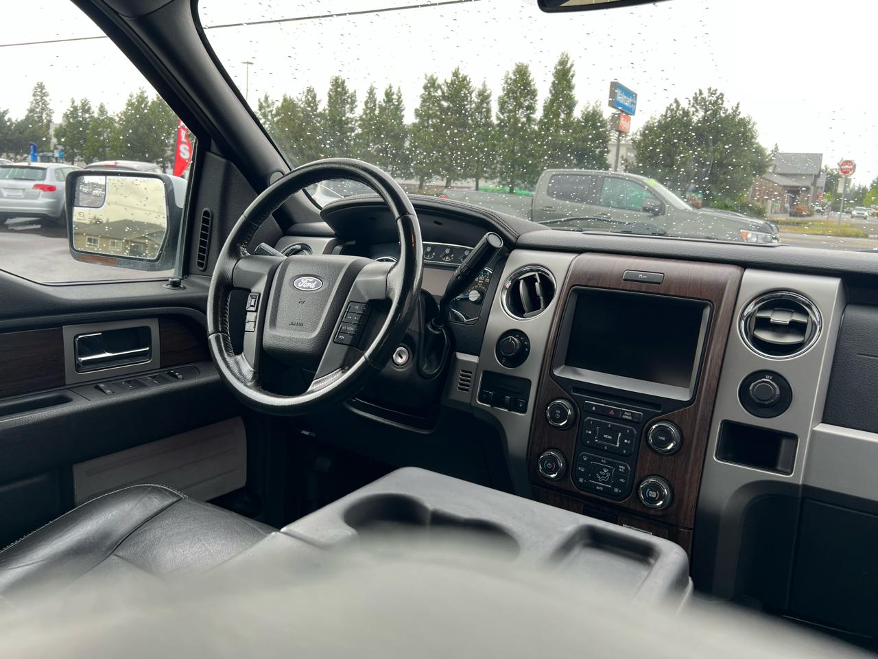 Ford F-150 4WD SuperCrew 150" Lariat 2013