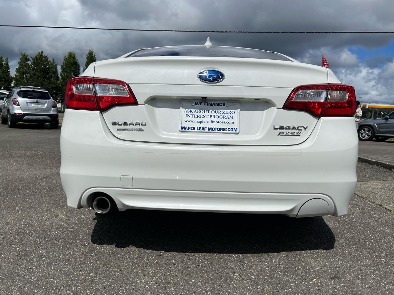 Subaru Legacy 4dr Sdn 2.5i Premium PZEV 2016