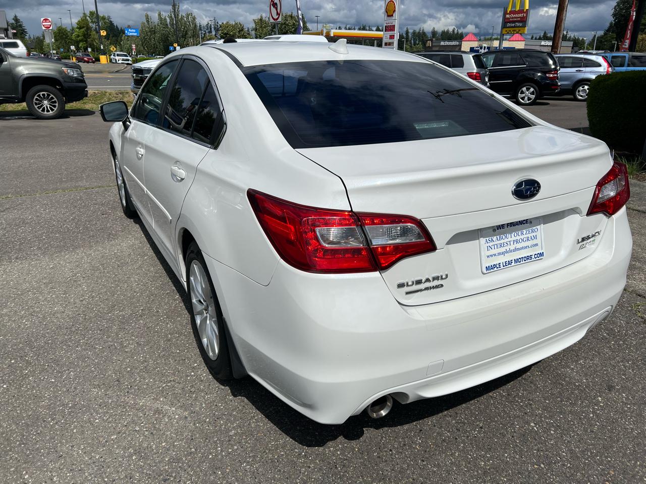 Subaru Legacy 4dr Sdn 2.5i Premium PZEV 2016