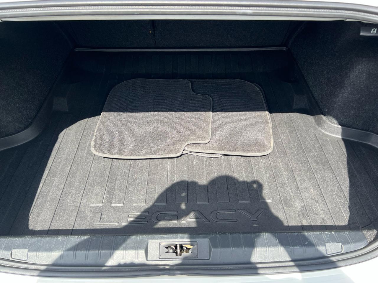 Subaru Legacy 4dr Sdn 2.5i Premium PZEV 2016