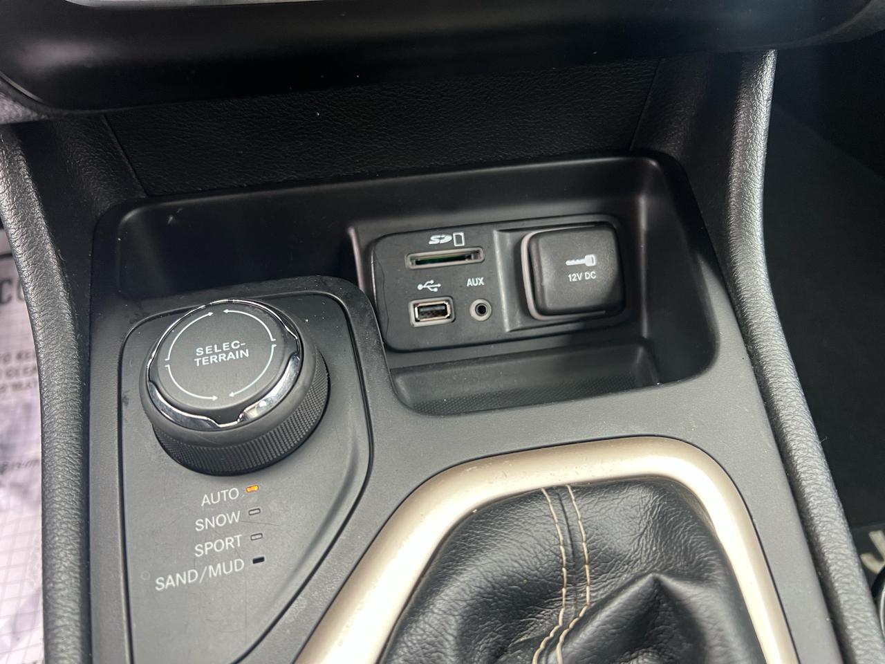 Jeep Cherokee 4WD 4dr Limited 2014