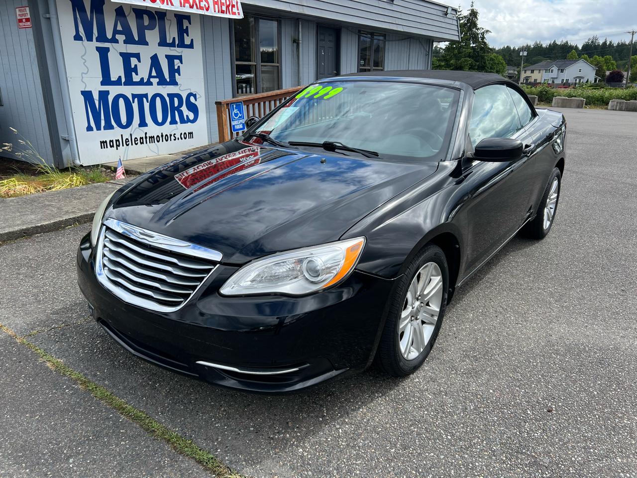 2012 Chrysler 200 Touring Convertible