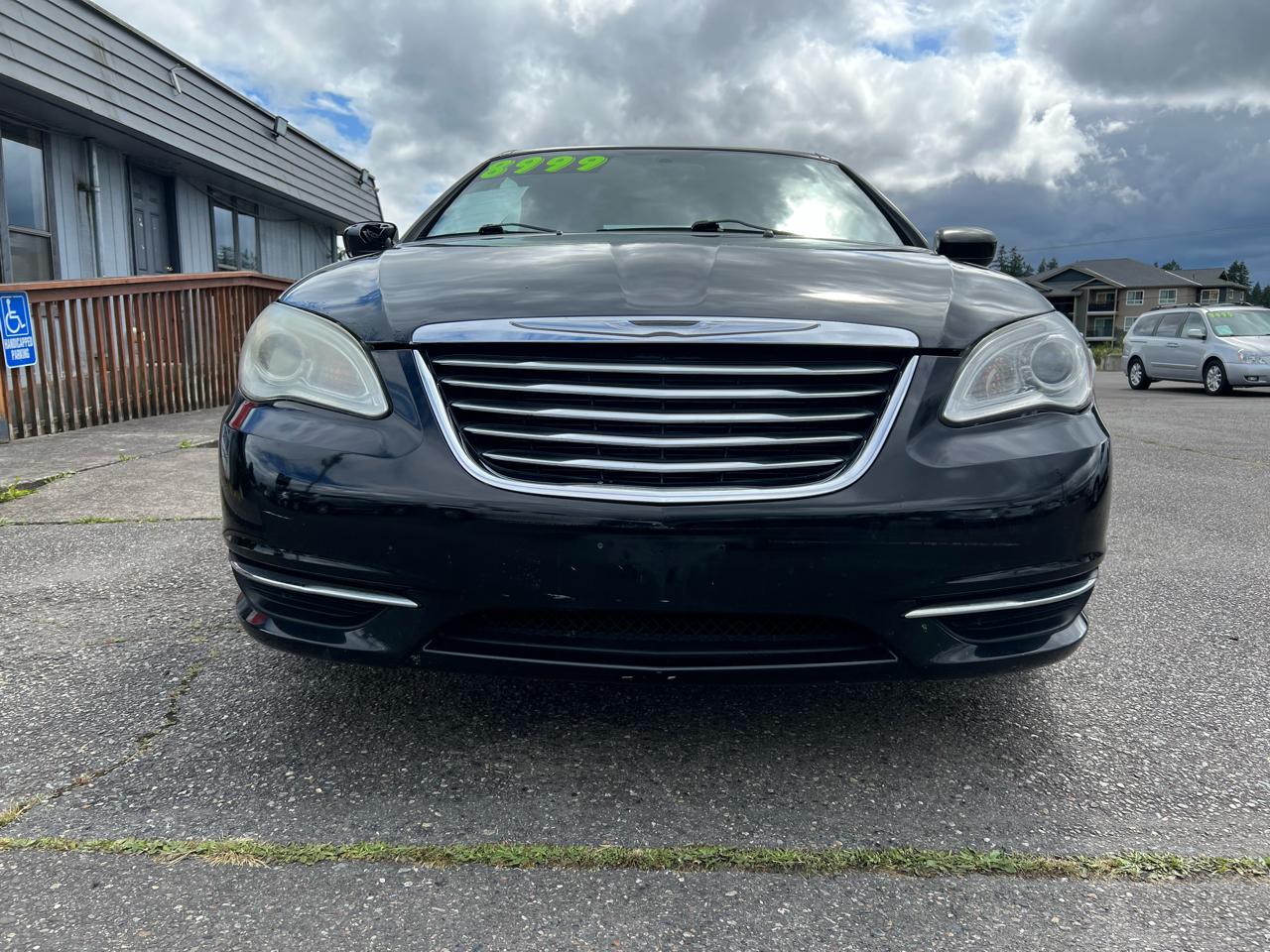 Chrysler 200 Touring Convertible 2012