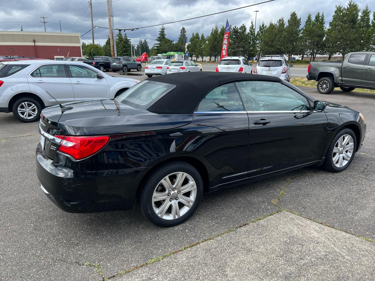 Chrysler 200 Touring Convertible 2012