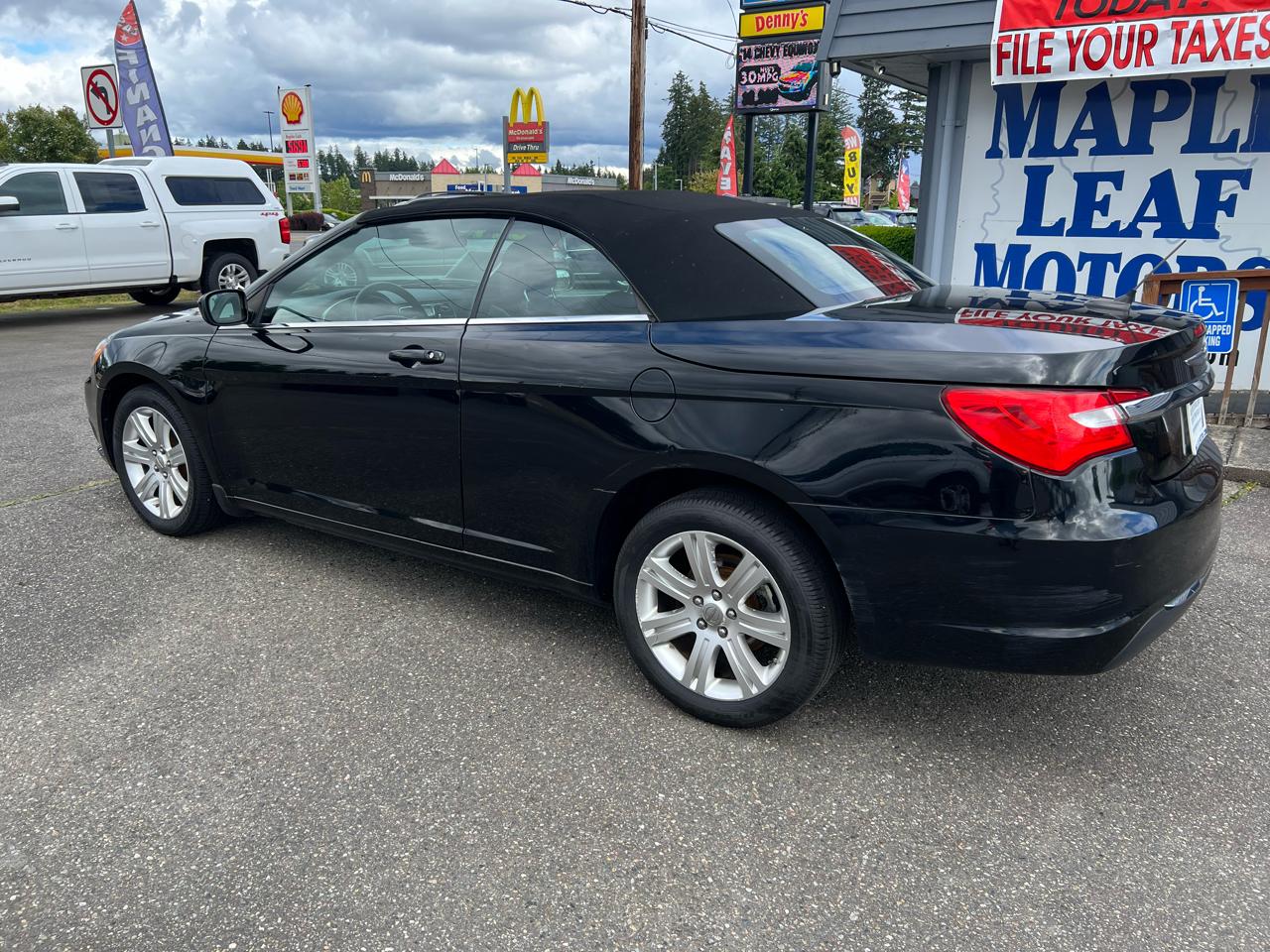 Chrysler 200 Touring Convertible 2012