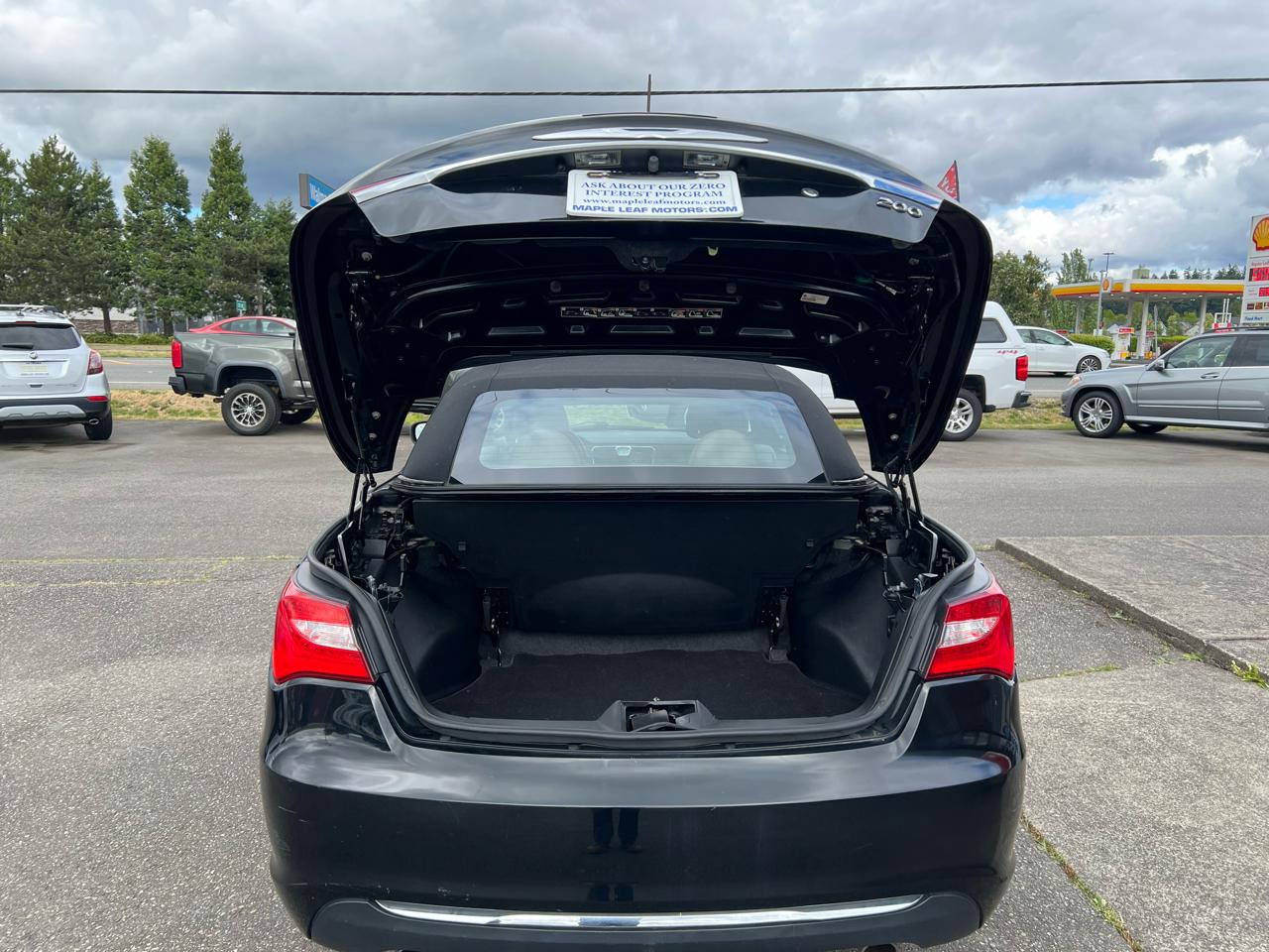 Chrysler 200 Touring Convertible 2012