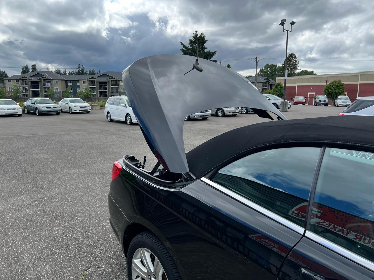 Chrysler 200 Touring Convertible 2012