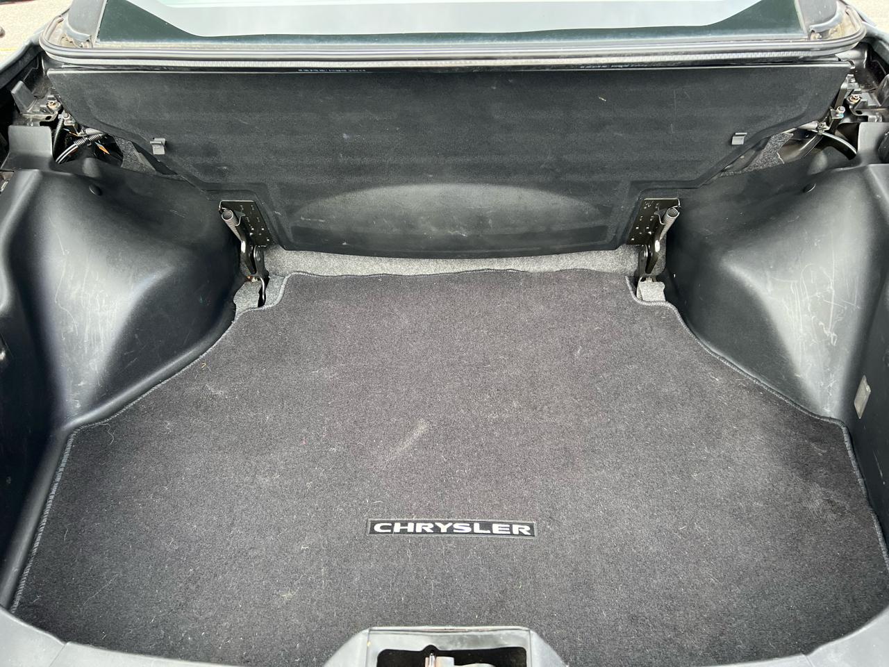 Chrysler 200 Touring Convertible 2012