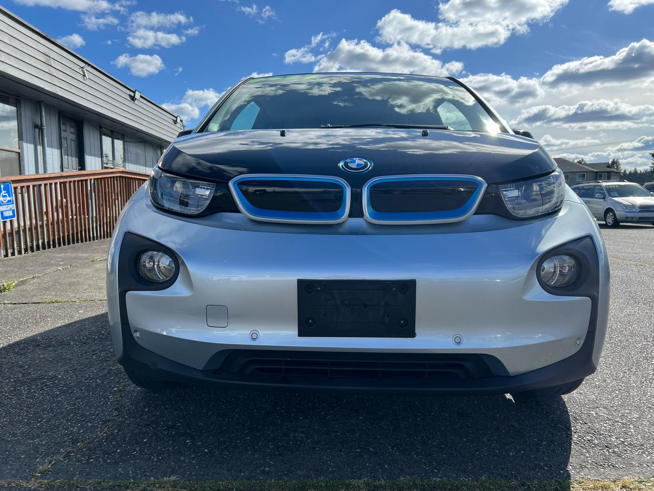 BMW i3 4dr HB w/Range Extender 2016