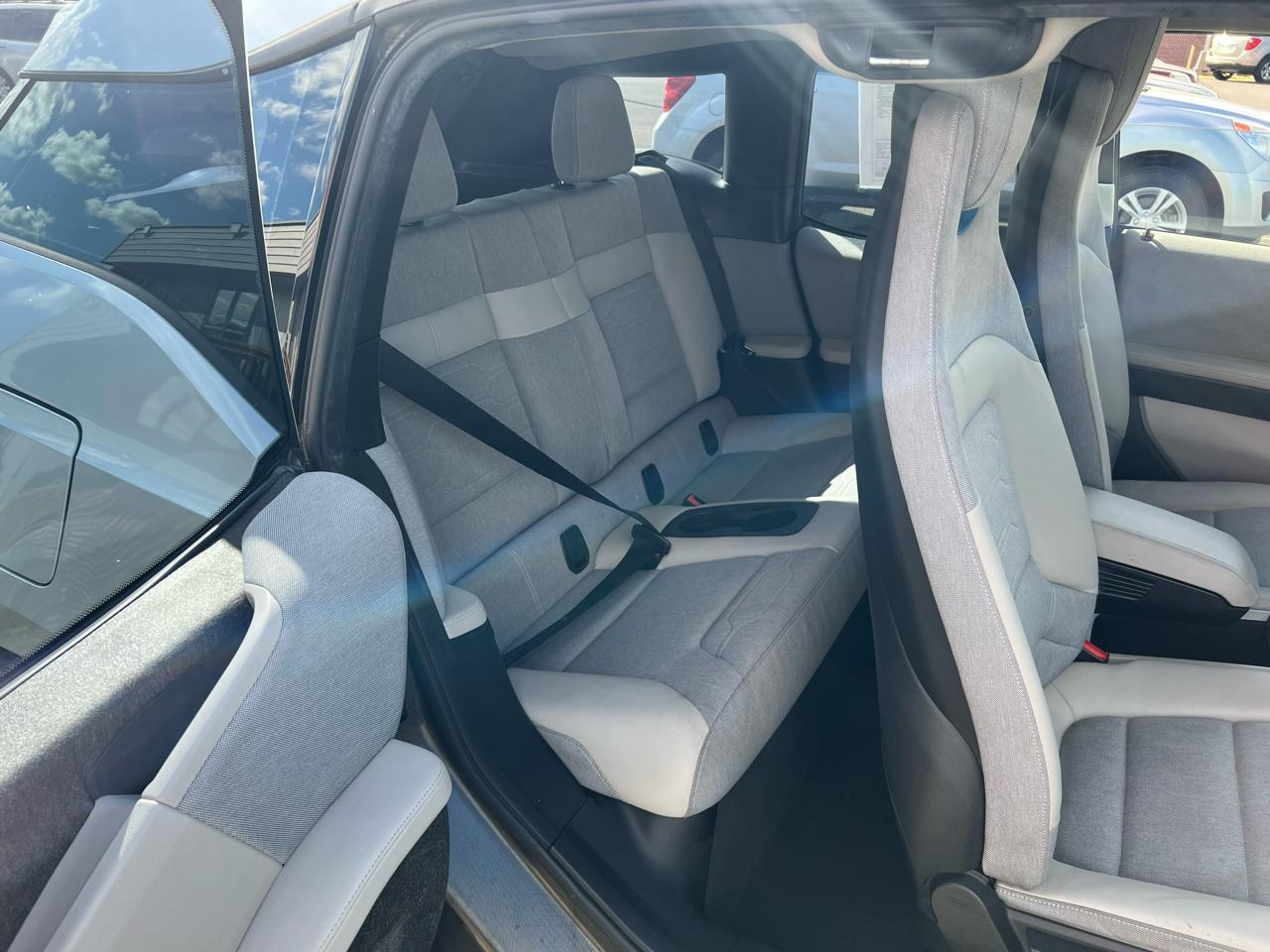 BMW i3 4dr HB w/Range Extender 2016