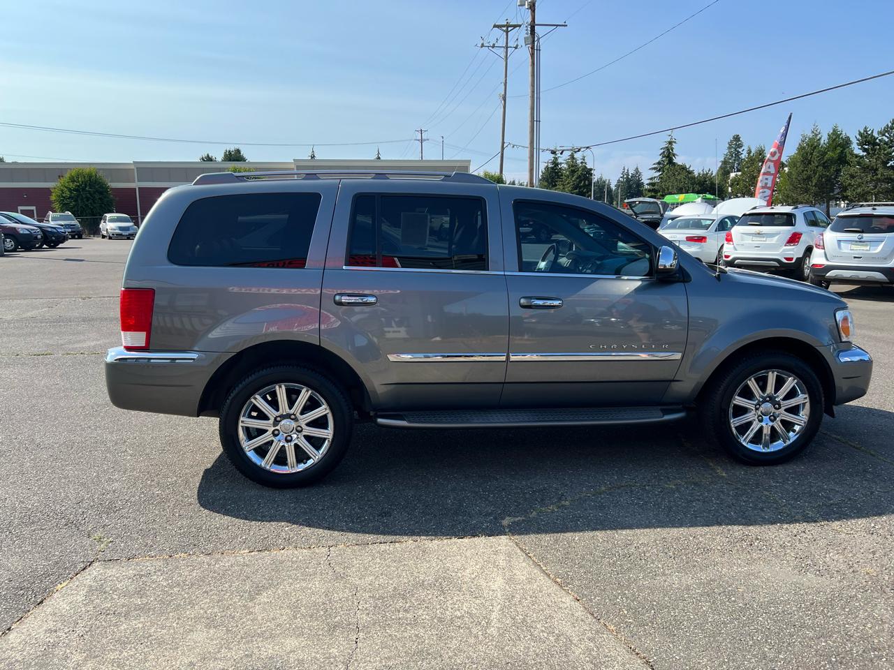 Chrysler Aspen AWD 4dr Limited 2008