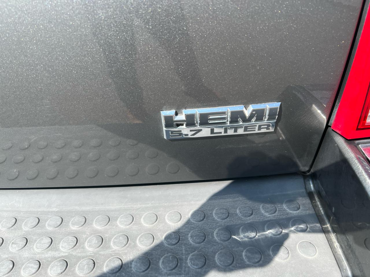 Chrysler Aspen AWD 4dr Limited 2008