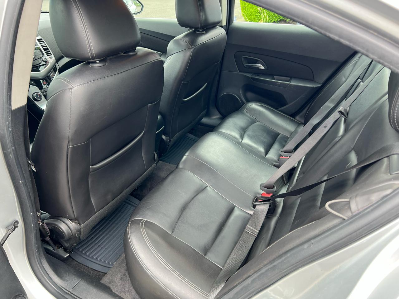Chevrolet Cruze 4dr Sdn LTZ 2013