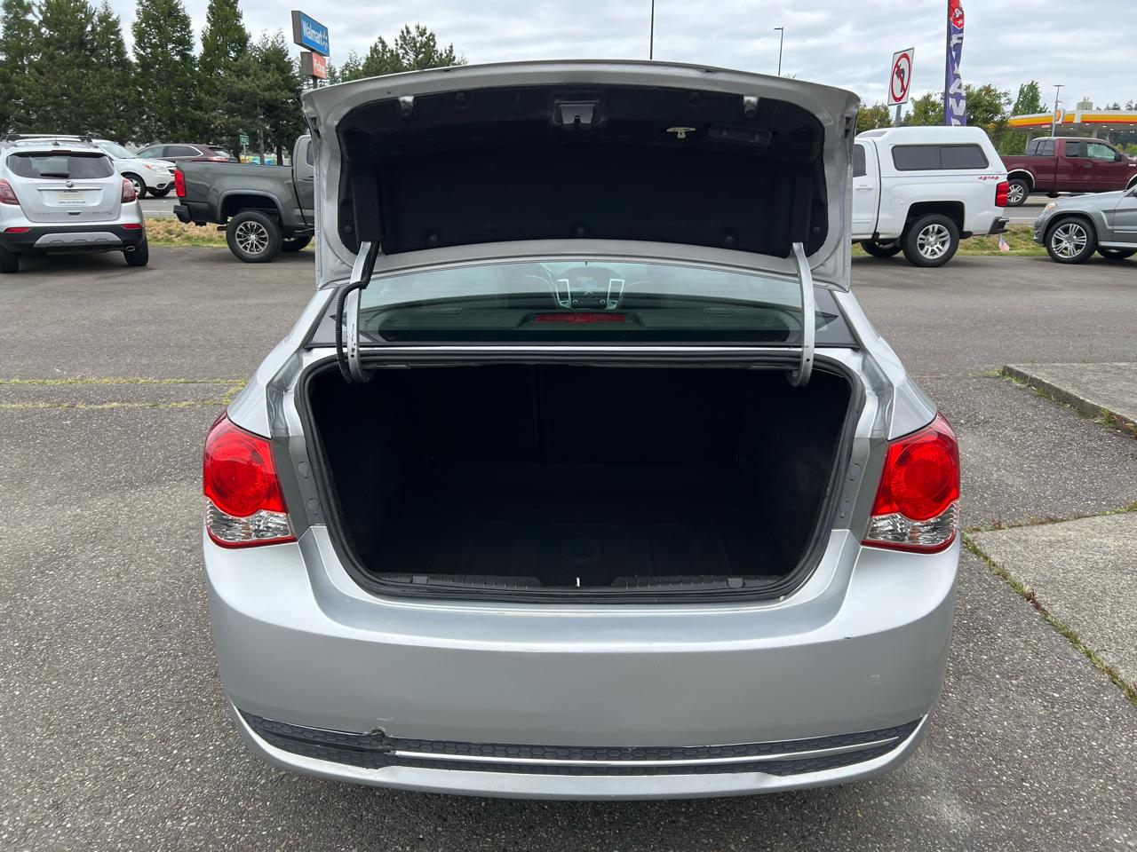 Chevrolet Cruze 4dr Sdn LTZ 2013