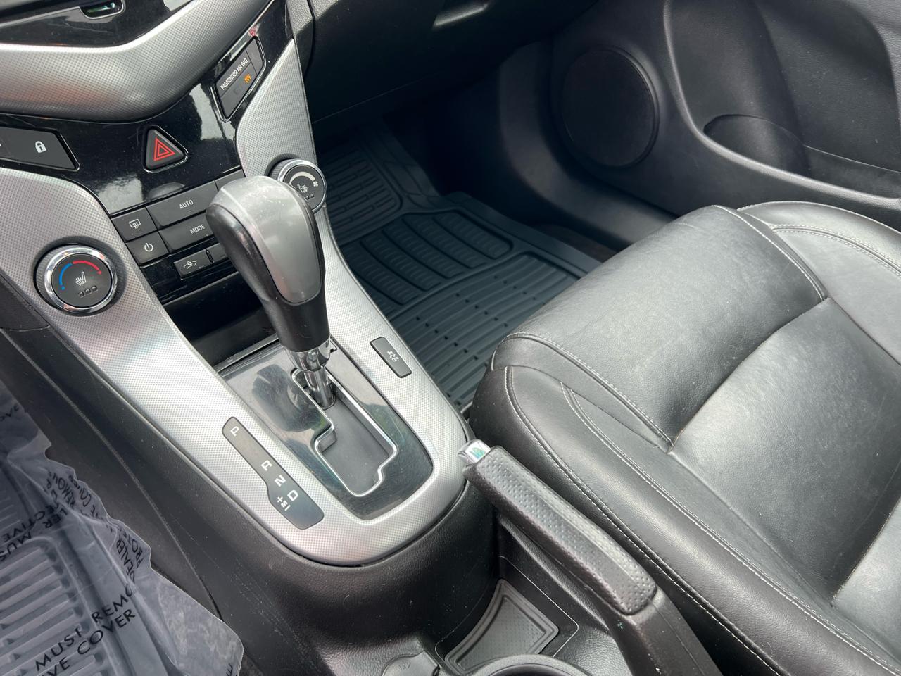 Chevrolet Cruze 4dr Sdn LTZ 2013