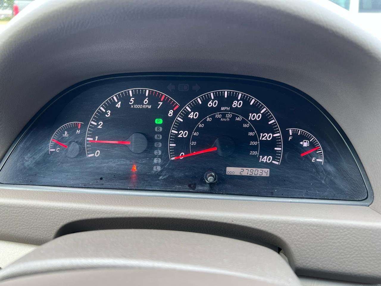 Toyota Camry 4dr Sdn I4 Auto LE (Natl) 2005