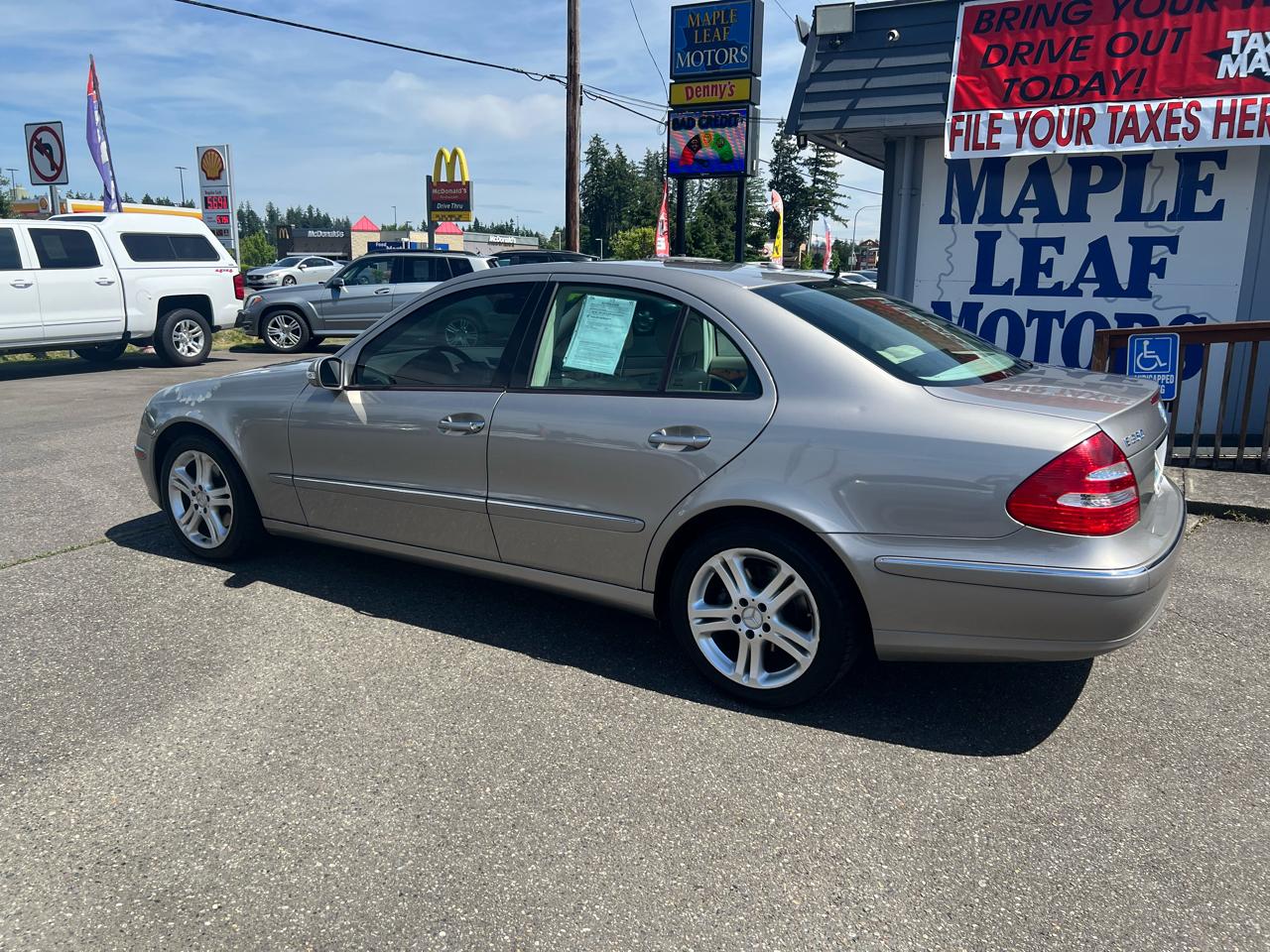 Mercedes-Benz E-Class 4dr Sdn 3.5L 4MATIC 2006