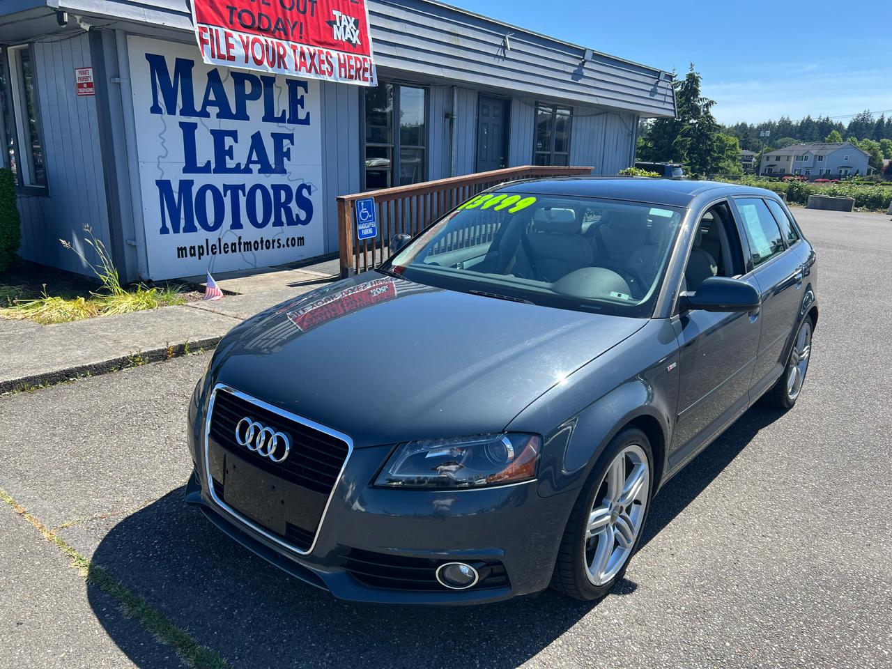 2013 Audi A3 4dr HB S tronic FrontTrak 2.0T Premium Plus