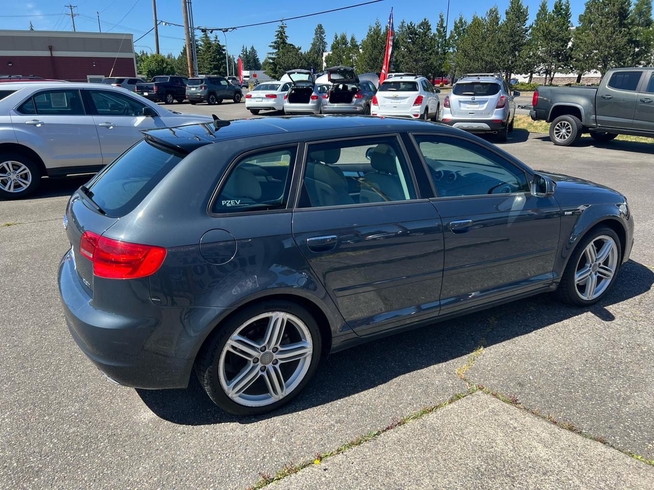 Audi A3 4dr HB S tronic FrontTrak 2.0T Premium Plus 2013