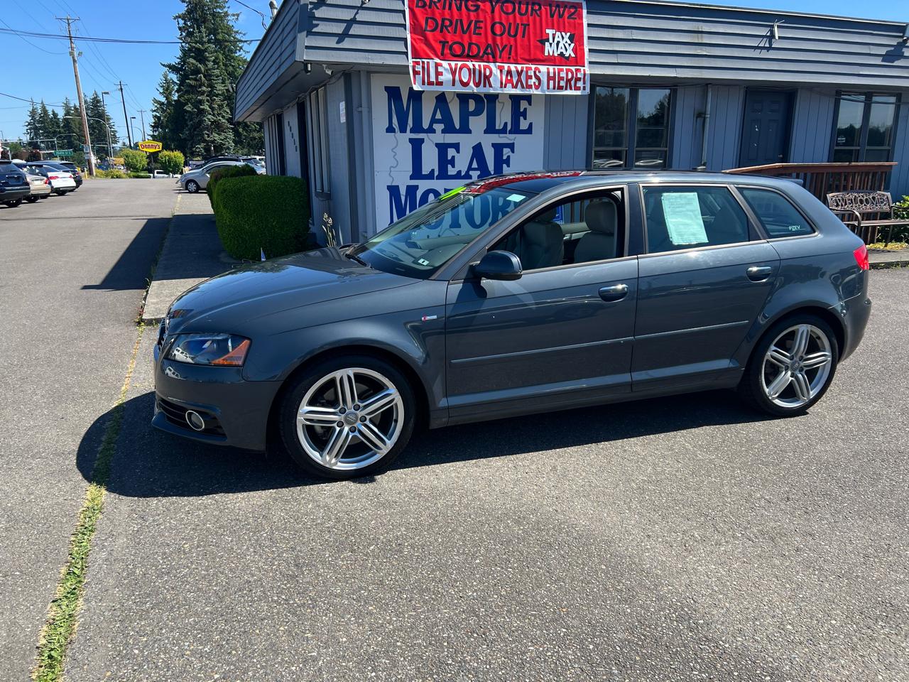 Audi A3 4dr HB S tronic FrontTrak 2.0T Premium Plus 2013