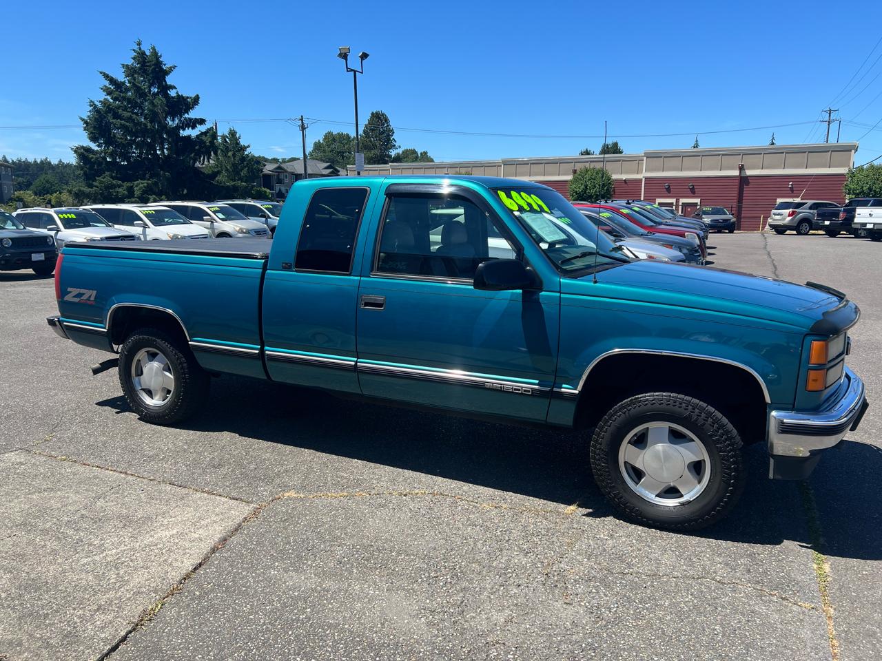 GMC Sierra 1500 Ext Cab 141.5" WB 4WD 1997