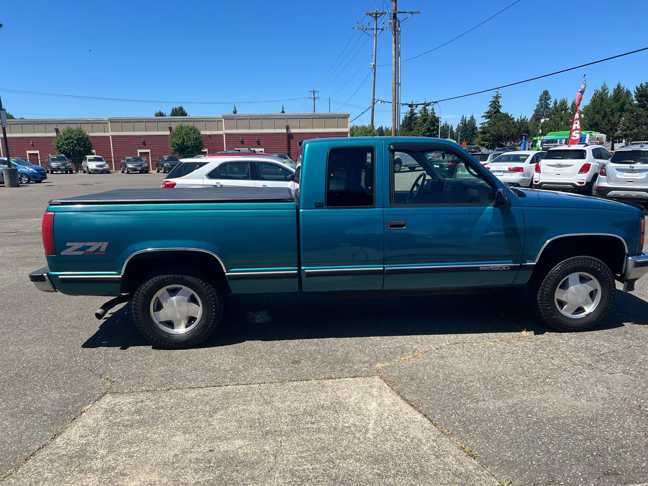 GMC Sierra 1500 Ext Cab 141.5" WB 4WD 1997