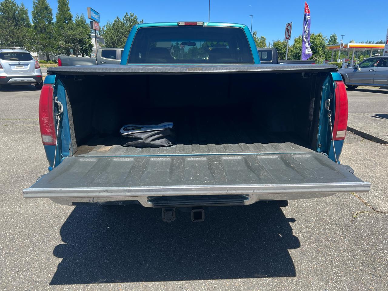 GMC Sierra 1500 Ext Cab 141.5" WB 4WD 1997