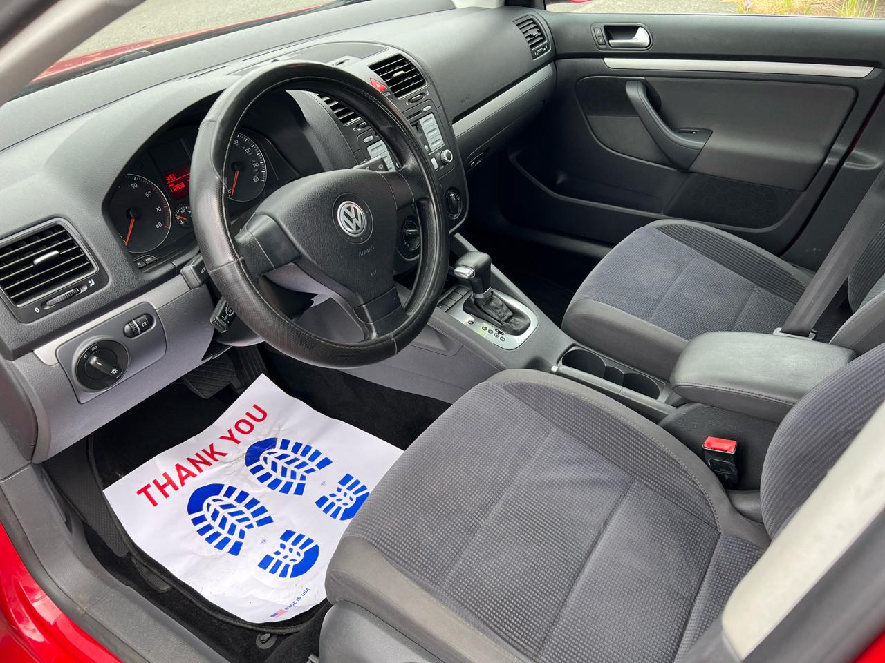 Volkswagen Jetta Sedan 4dr 2.5L Auto 2007