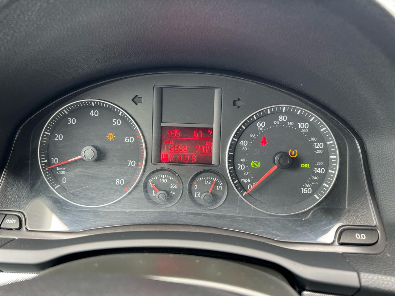 Volkswagen Jetta Sedan 4dr 2.5L Auto 2007