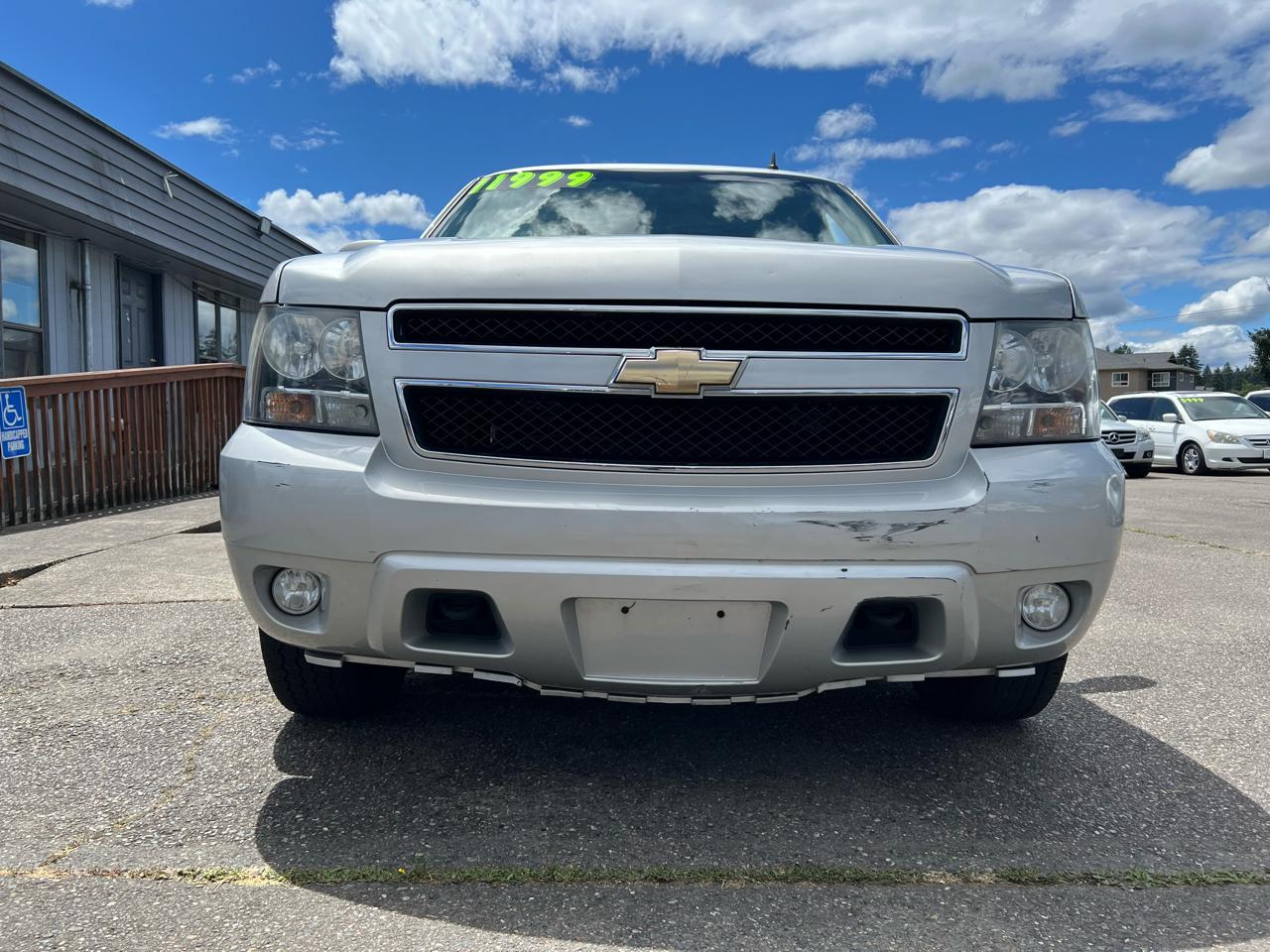 Chevrolet Tahoe 4WD 4dr 1500 LT 2010