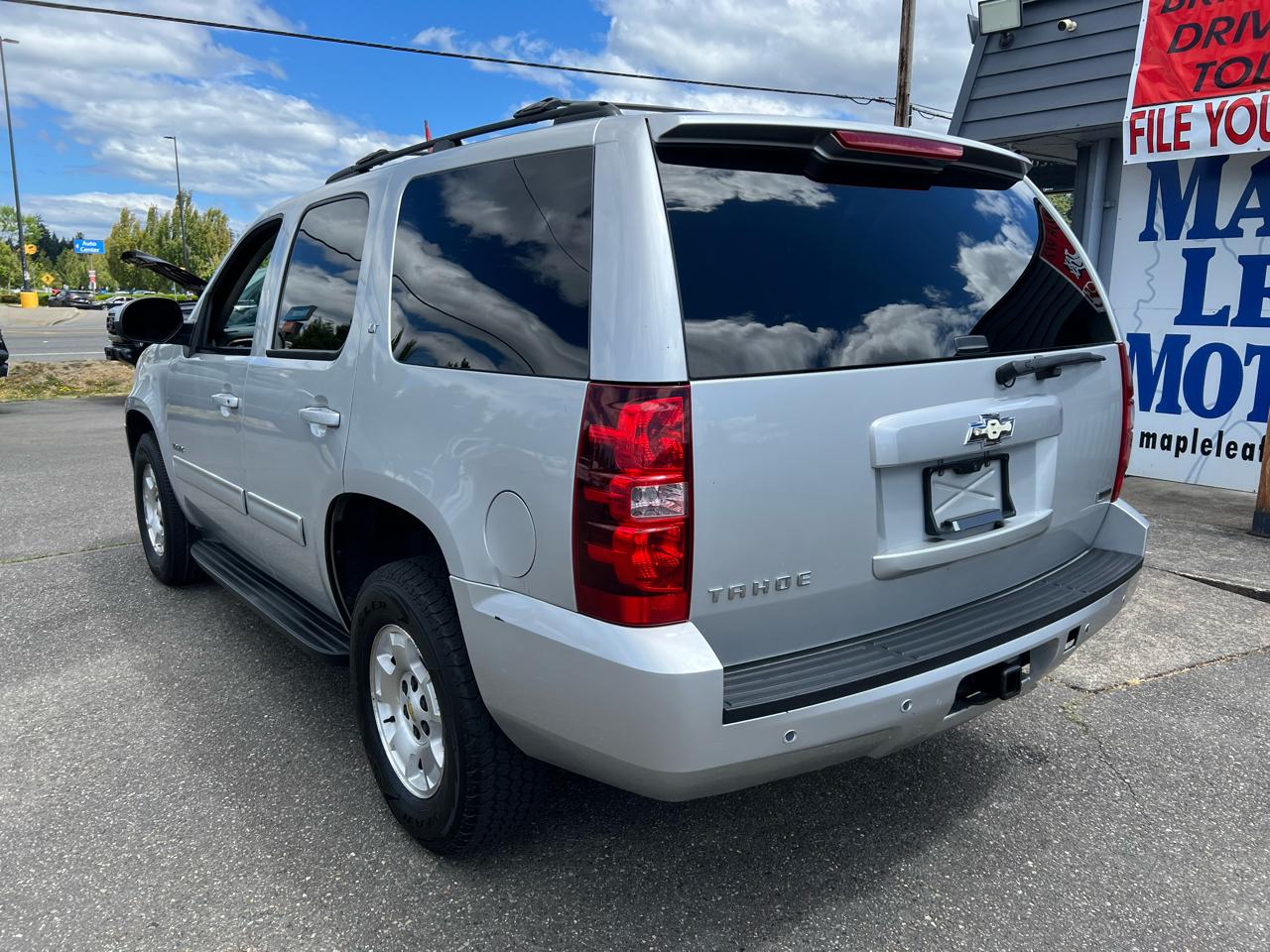 Chevrolet Tahoe 4WD 4dr 1500 LT 2010