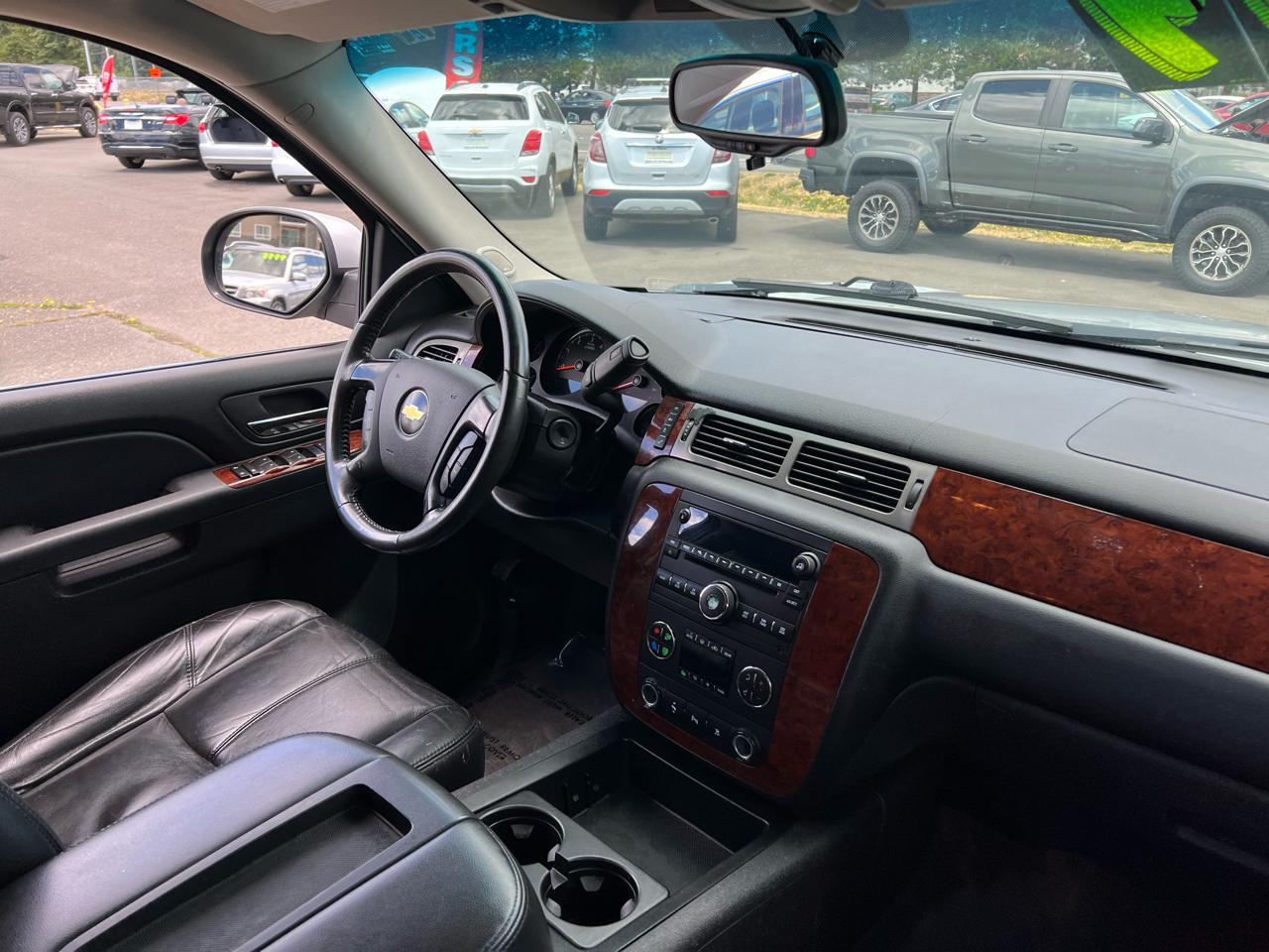 Chevrolet Tahoe 4WD 4dr 1500 LT 2010
