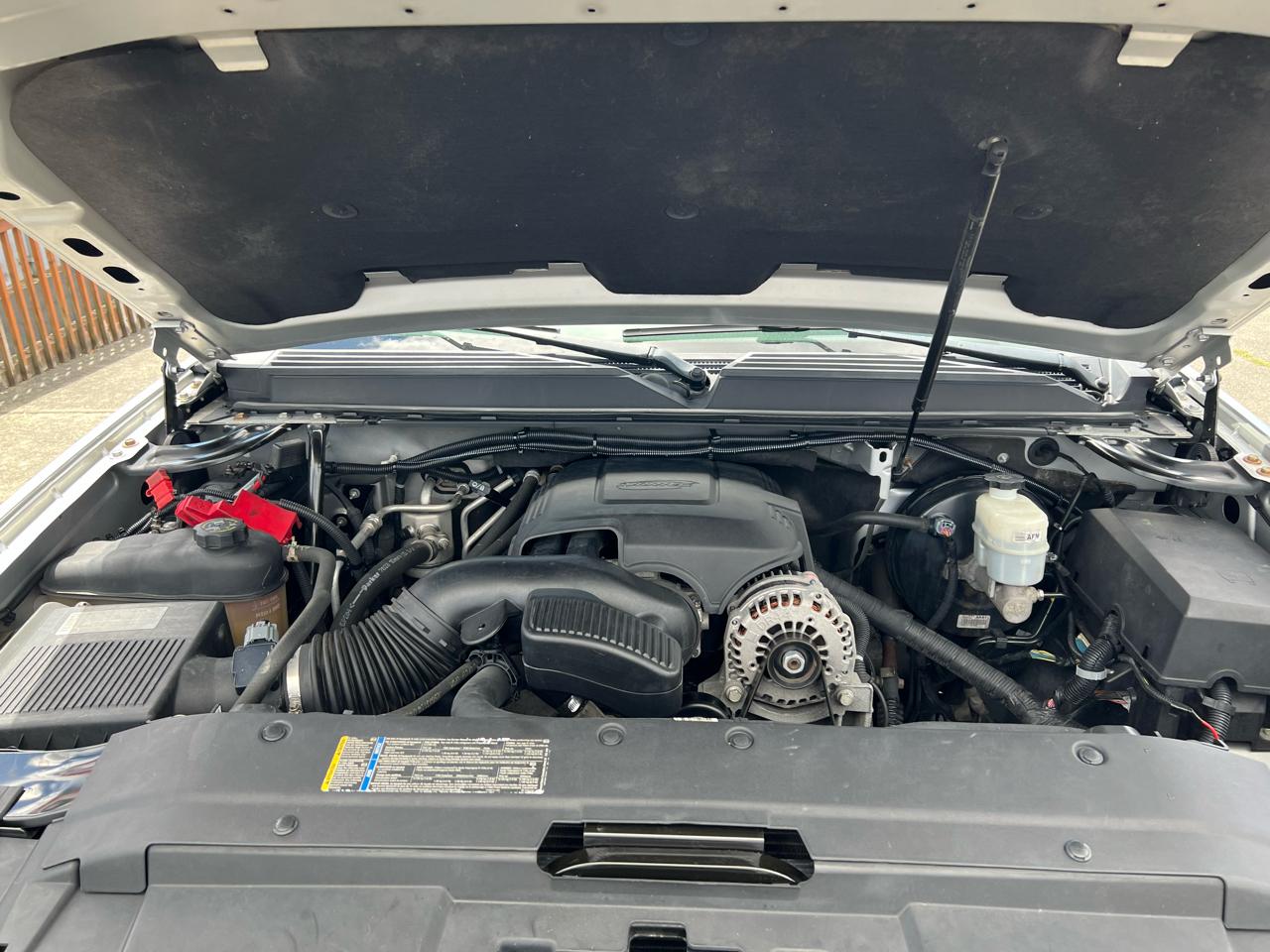 Chevrolet Tahoe 4WD 4dr 1500 LT 2010
