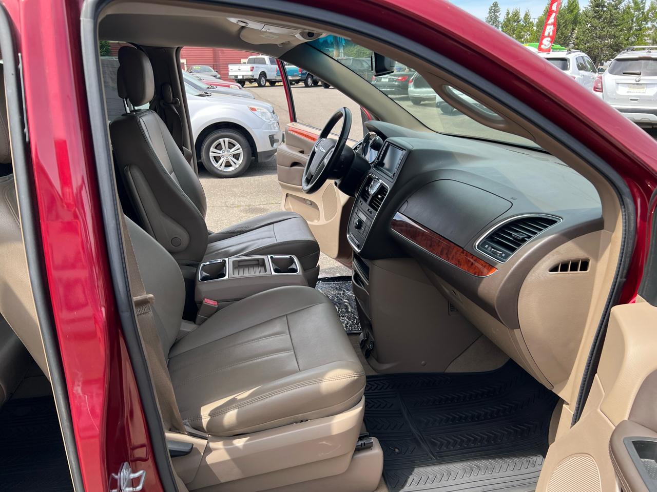 Chrysler Town & Country 4dr Wgn Touring 2015