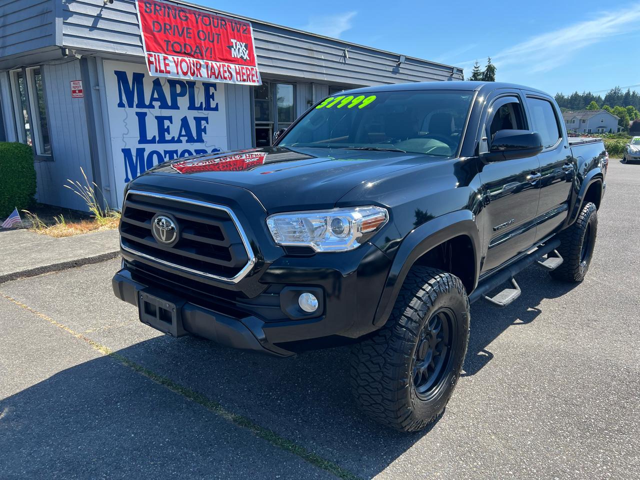 Toyota Tacoma 4WD SR5 Double Cab 5' Bed V6 AT (Natl) 2023